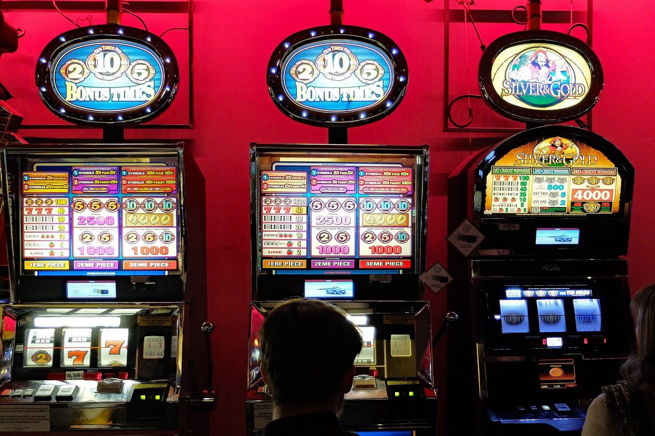 SugarSlot308 provider live casino Evolution Pragmatic studio profesional HD streaming
